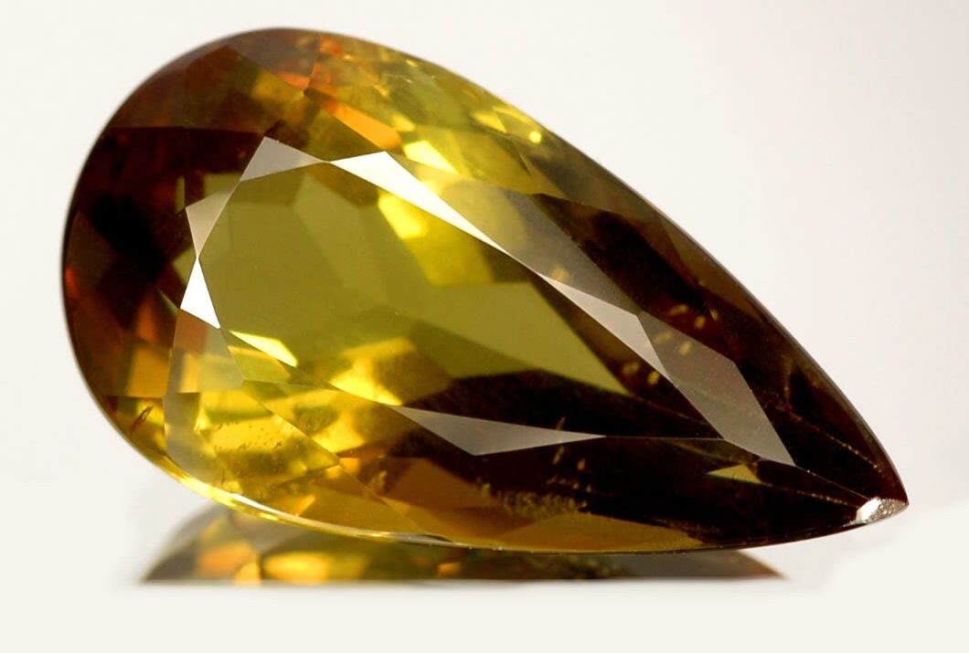 Andalusite: The Gem That Changes Colors