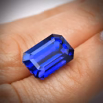 gemstone 304922 sapphire emerald royal blue 64c1f